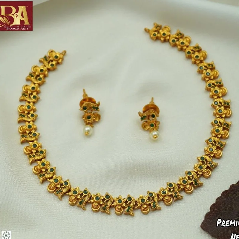 Custom Gemstone Necklaces-Bhargav Arts Gold Plated Pota Stone Necklace Set