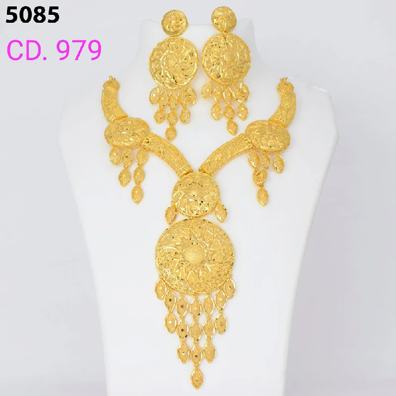 Artistic Necklaces for Women-MR Jewellery Forming Gold Plated Necklace Set