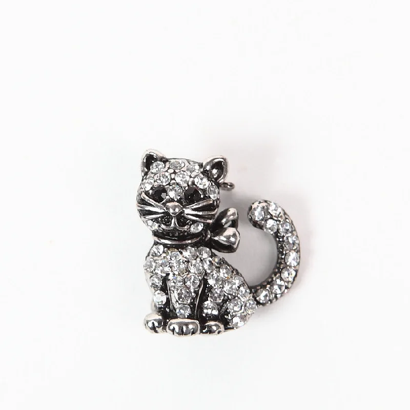 Custom Brooch for Special Occasions-Cute Little Diamante Cat Brooch