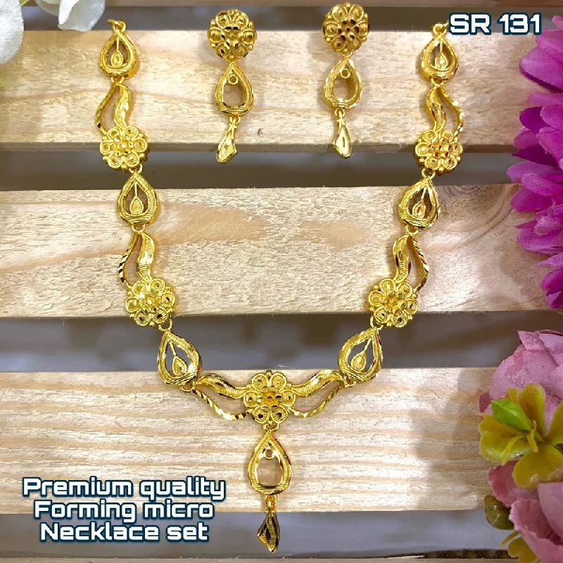 Unique Necklace Designs-Siara Collections Forming Gold Necklace Set