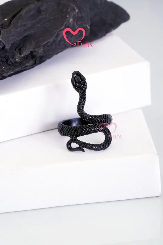 Matching Promise Rings-Ebony Serpentine Twist Ring