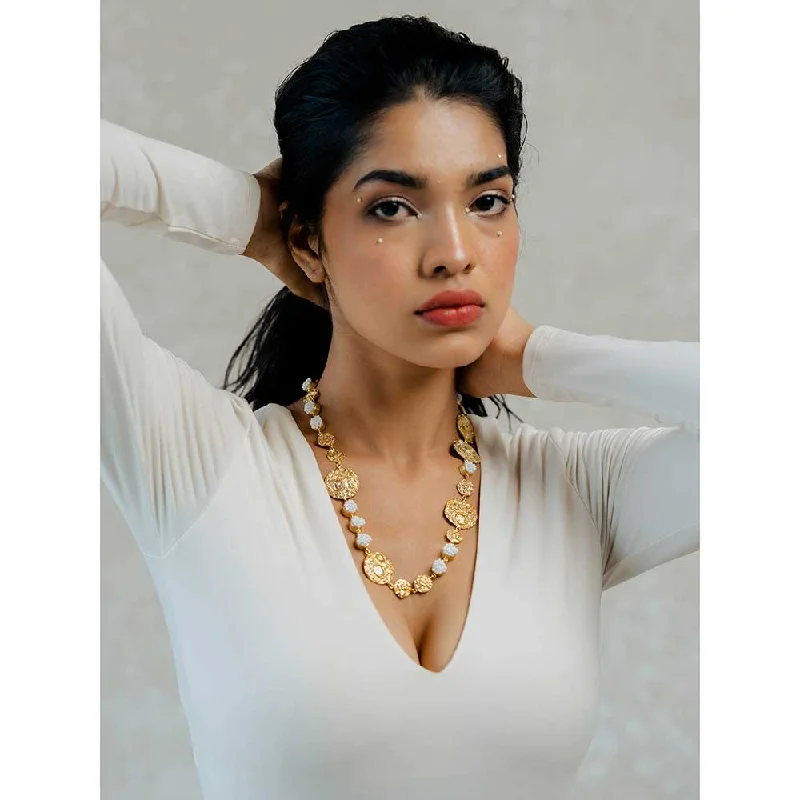 Elegant Black Necklaces-Aarjavee Khwaab Golden Necklace