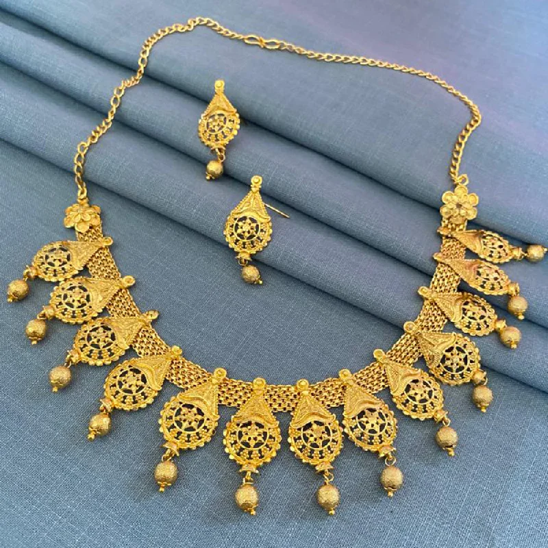 Beautiful Gemstone Necklaces-Mahavir Gold Plated Forming Necklace Set